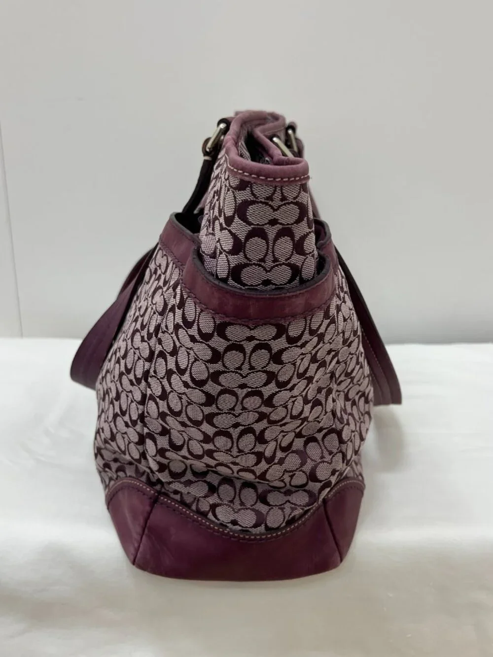 Coach purple voyager